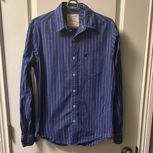 American Eagle Outfitters Blue and White Striped Casual Shirt